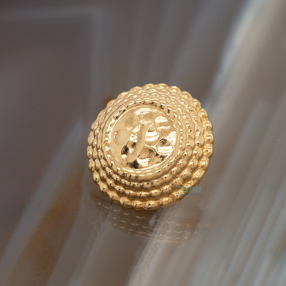"Hera" Hammered Finish Circle Threaded End in Gold