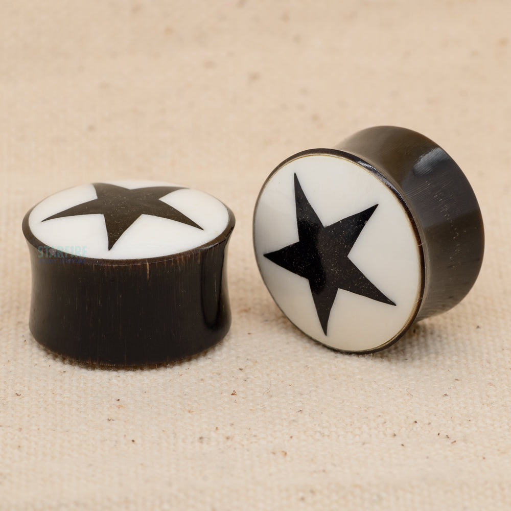 Double-Flared Horn Plugs - Black Star (7/8")