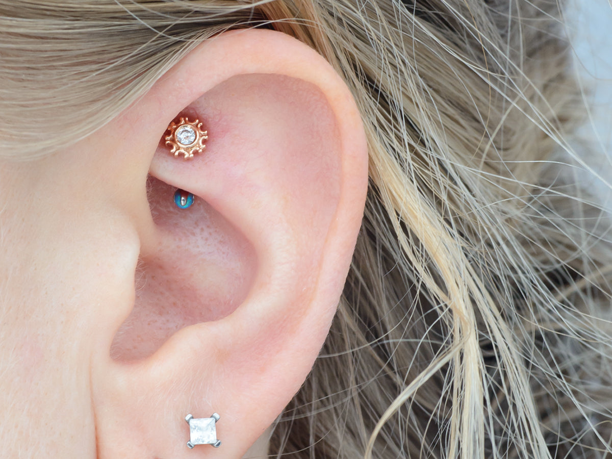 PIERCING - Ear: Rook