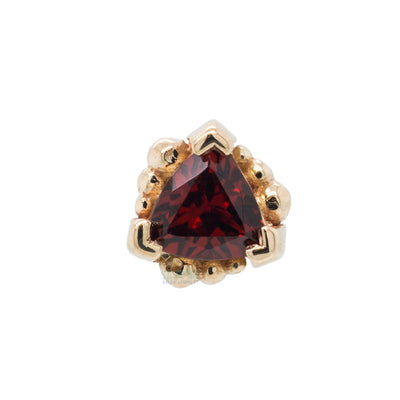 Beaded Trillion Threaded End in Gold with Garnet