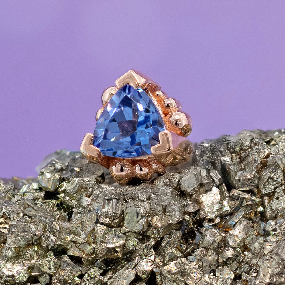threadless: Beaded Trillion with Tanzanite Pin in Gold