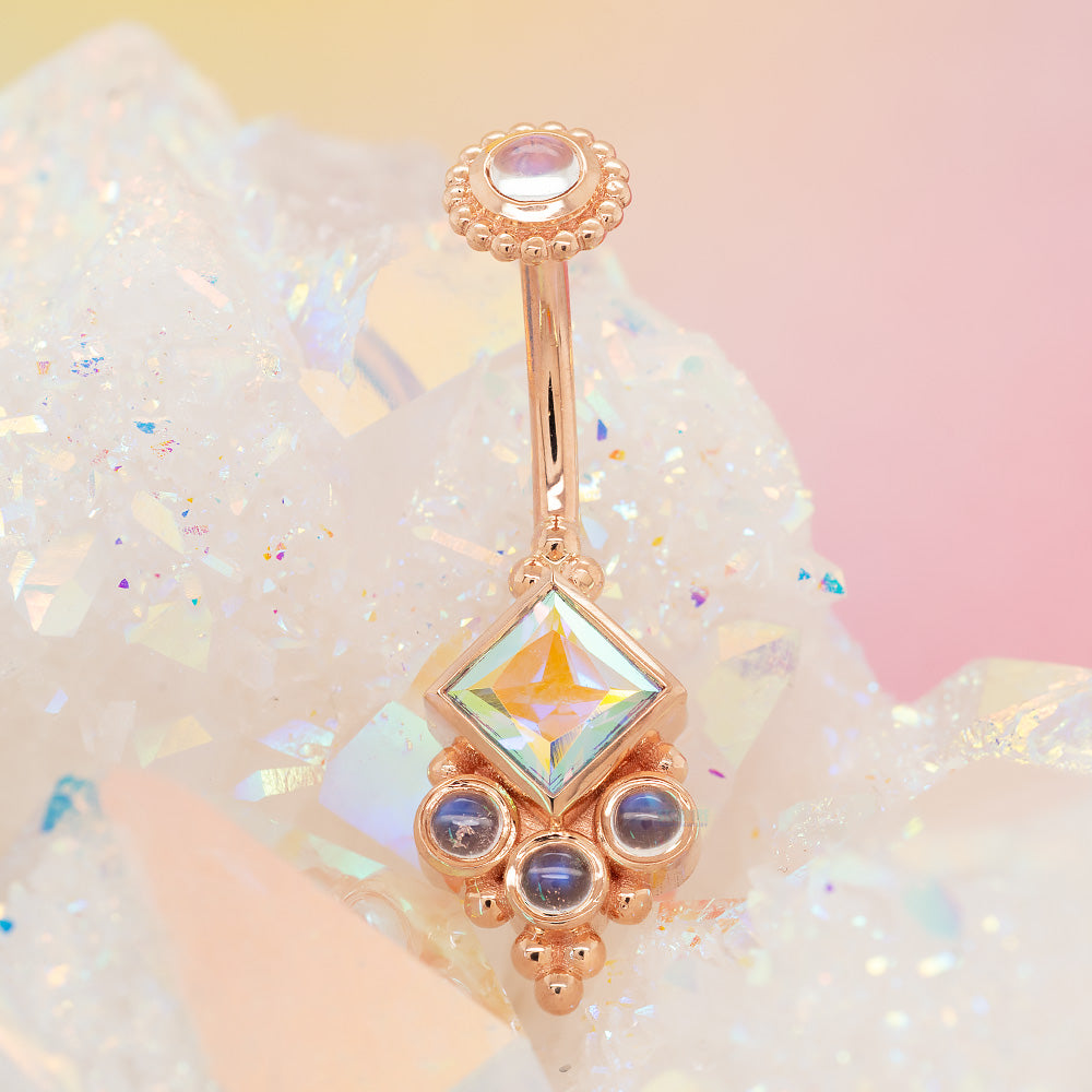 "Sarai Princess" Navel Curve in Gold with Rainbow Moonstone & Mercury Mist Topaz