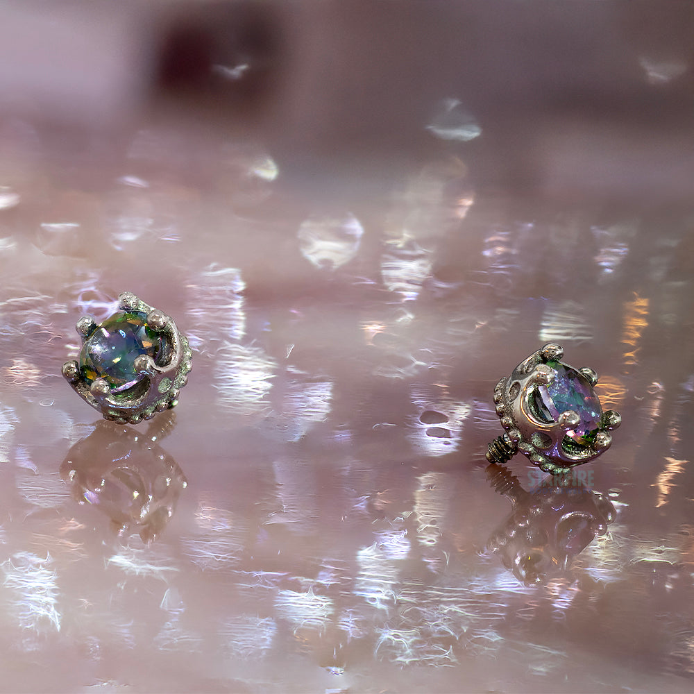 "Queen" Crown Threaded End in Gold with Mystic Topaz