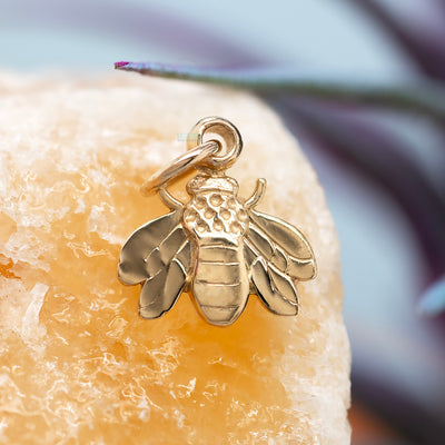 "BEEssential" Charm in Gold