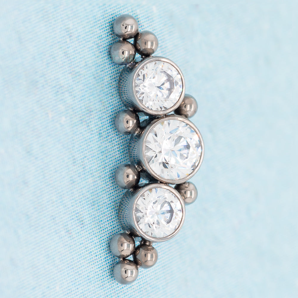 2HT-10 'Haute Couture' Faceted Gem Bezel Cluster on Flatback