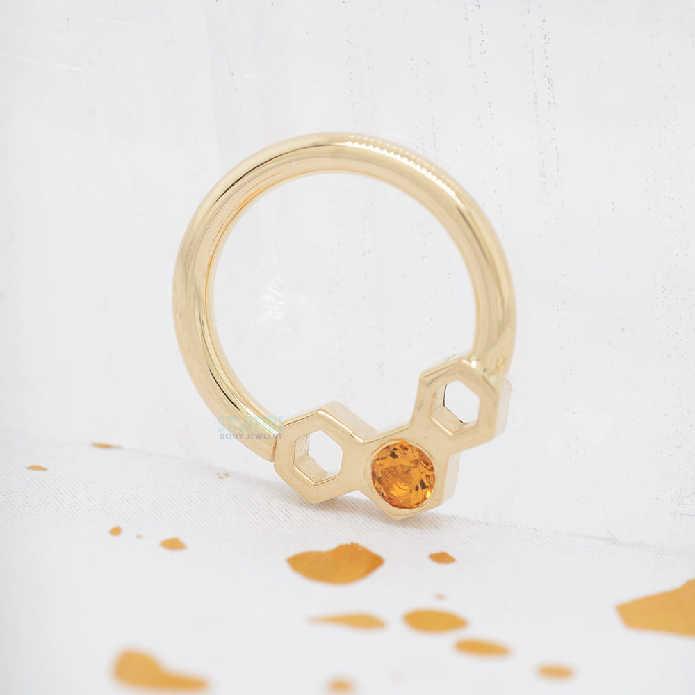 Honeycomb Seam Ring in Gold with Citrine