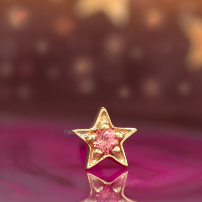 Concentric Star Threaded End in Gold with Padparadscha Sapphire