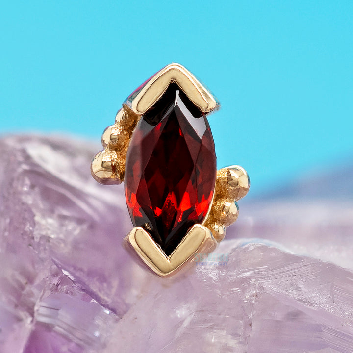 Beaded Marquise Threaded End in Gold & Platinum with Garnet