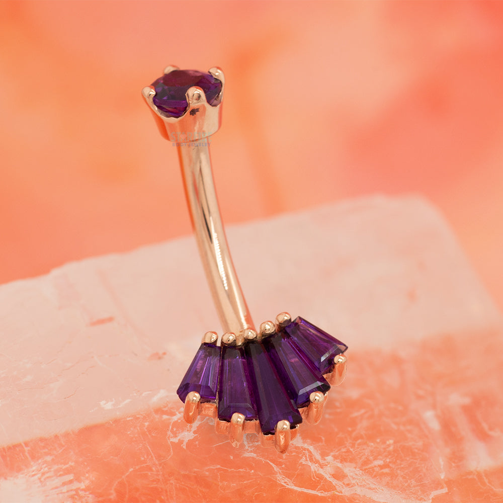 "Oceane 5" Navel Curve in Gold & Platinum with Amethyst