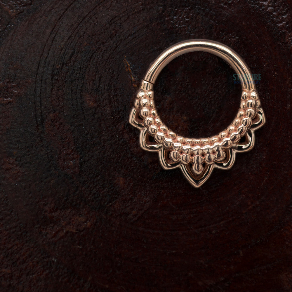 "Temple" Continuous Ring in Gold