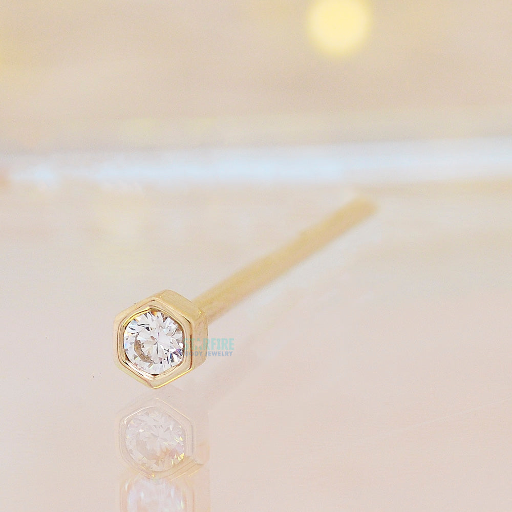 Honeycomb Nostril Screw in Gold with White CZ