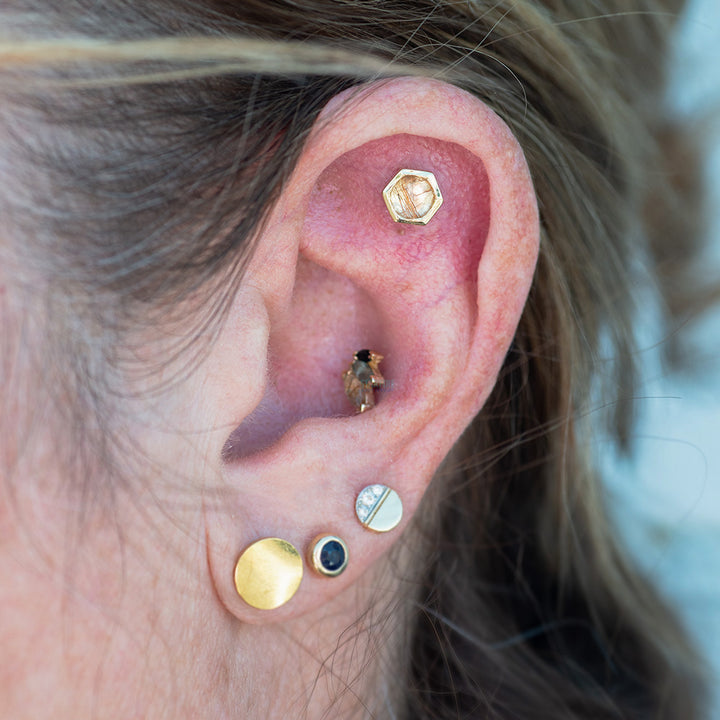 Honeycomb Threaded End in Gold with Rose Cut Rutilated Quartz