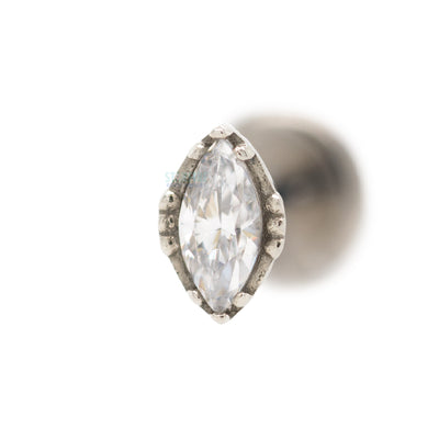 "Lindsey" in White Gold with Marquise-Cut Brilliant-Cut Gem - on flatback