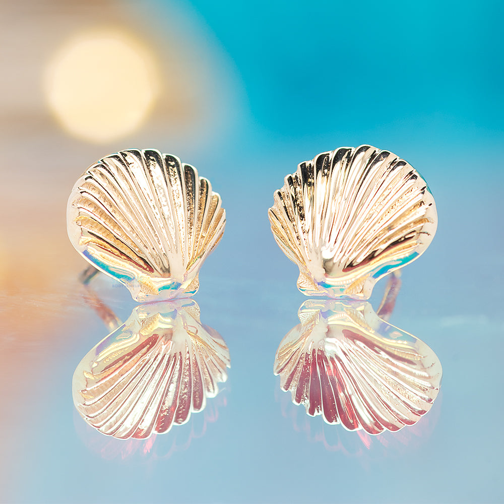 threadless: Seashell (Scallop Shell) Pin in Gold & Platinum