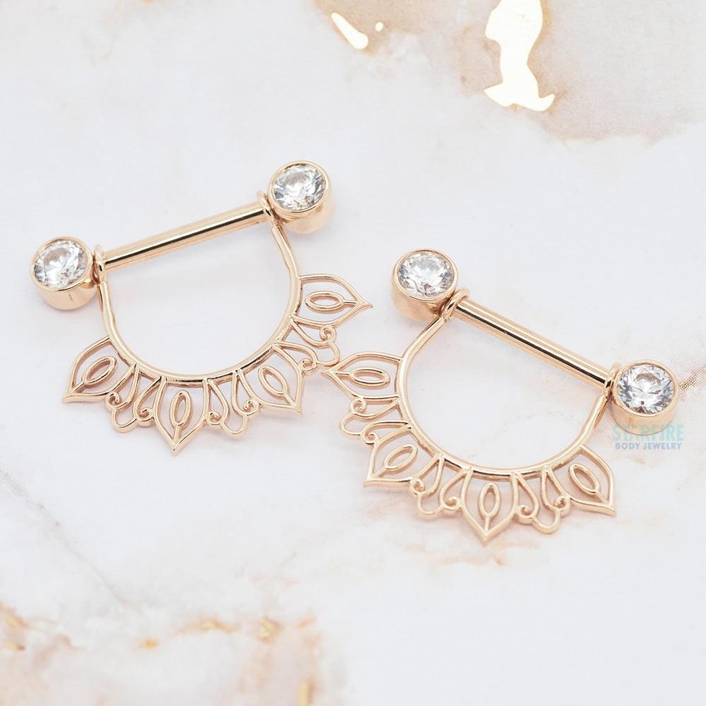 "Azalea" Stirrup Charm in Gold