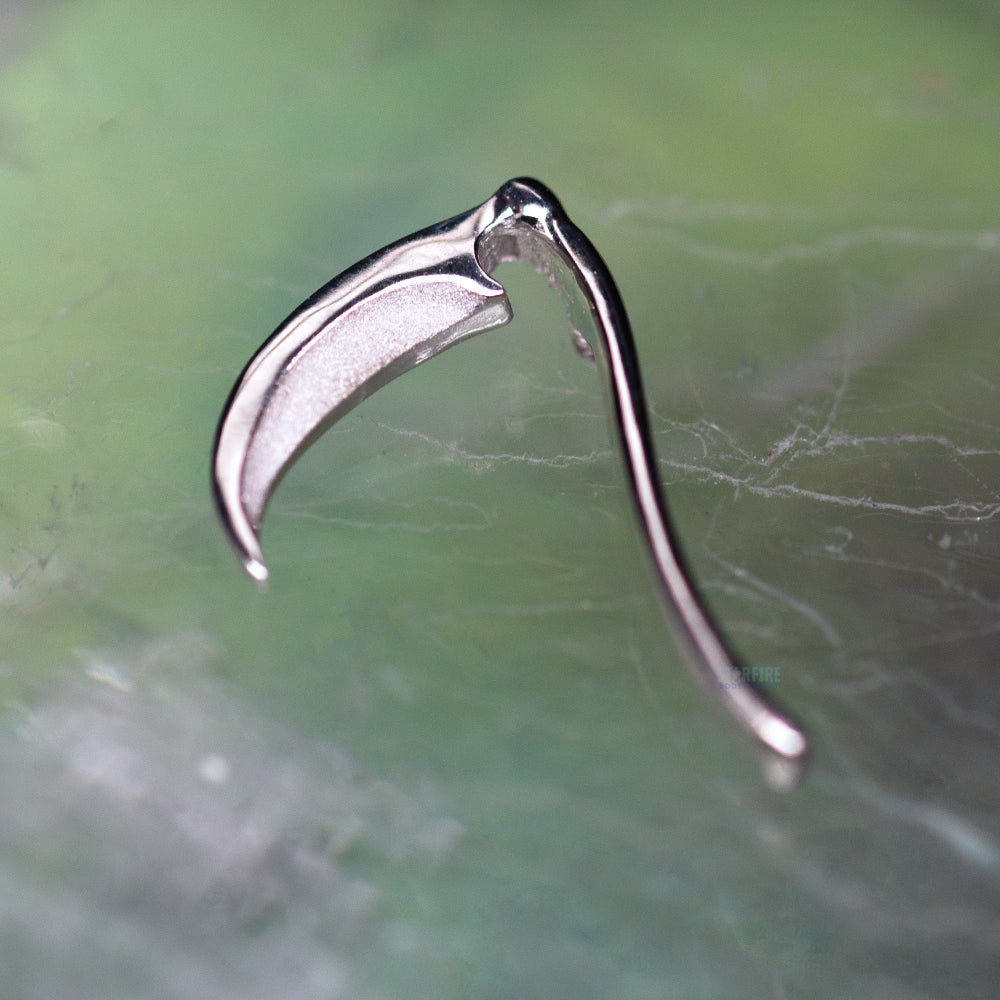 Scythe Threaded End in Gold & Platinum