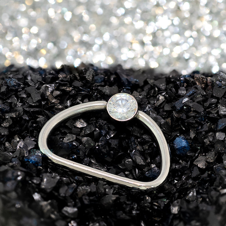 D-Ring with Faceted Gem - Single
