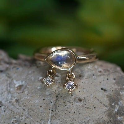 "Amara" Hinge Ring / Clicker in Gold with Moonstone & Diamonds