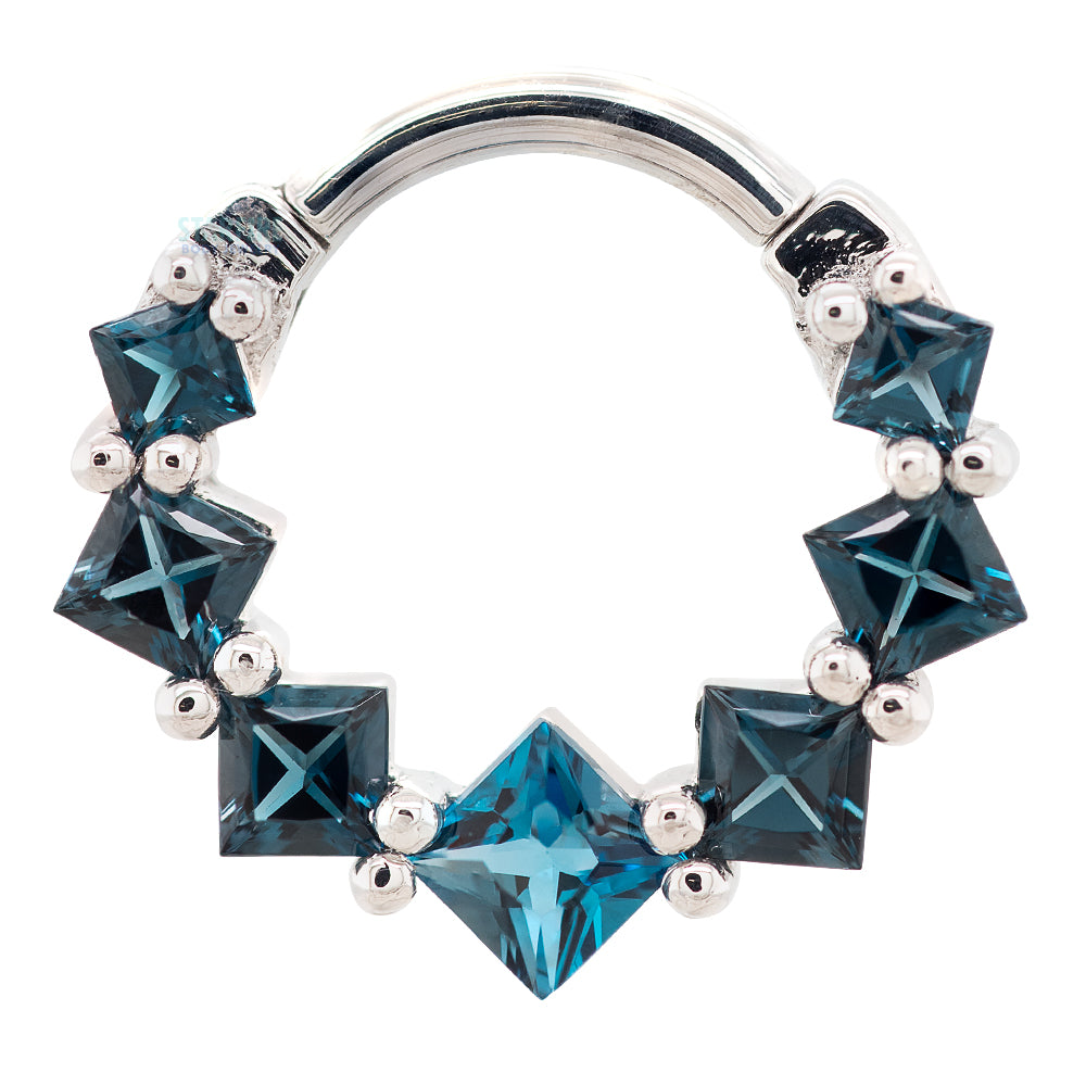 Graduating Tiffany Hinge Ring in Gold with London Blue Topaz'