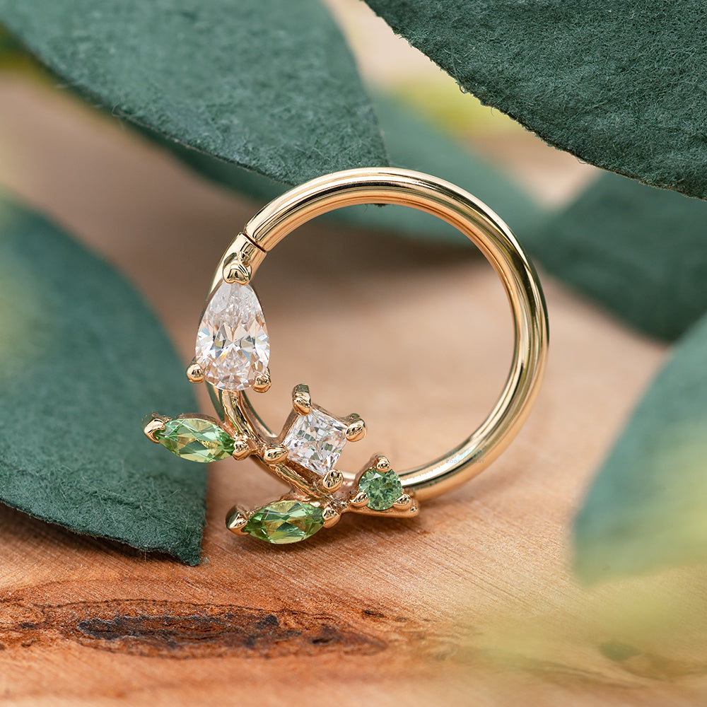 "Jasmine" Seam Ring in Gold with Tsavorite & White CZ's