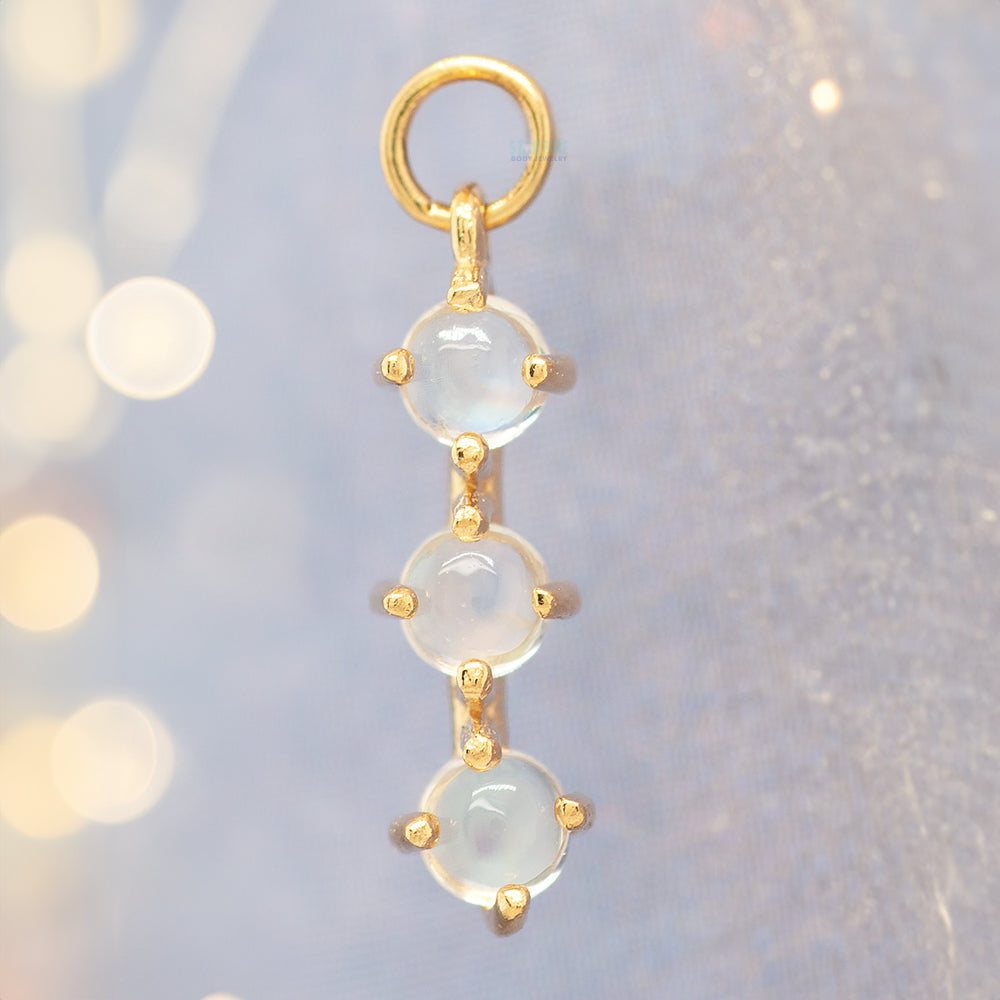 "XOXO" Charm in Gold with Rainbow Moonstone