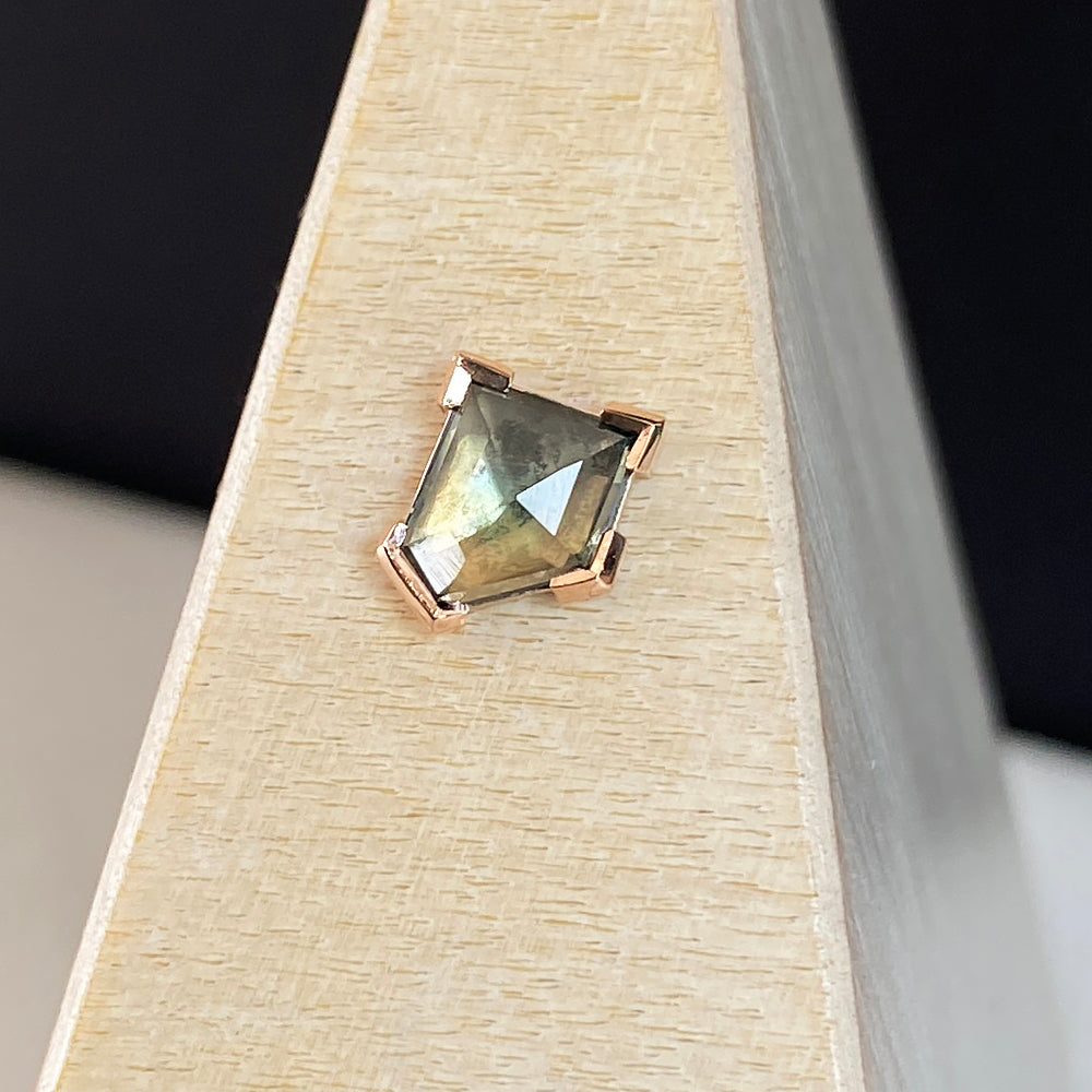 threadless: Geometric Cut Kenya Sapphire End in Gold - 7.4mm