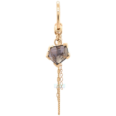 Geometric Cut Grey Umba Sapphire Seam Ring with Chains in Gold - 7mm