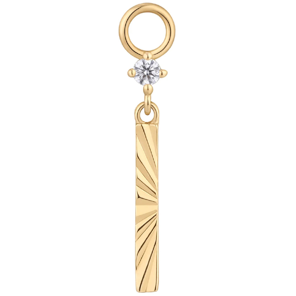 "Labyrinth" Charm in Gold with CZ