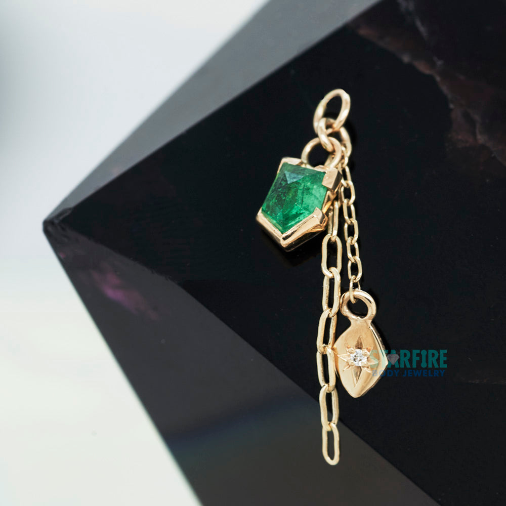 Geometric Cut Tsavorite Garnet Chain Charm in Gold - 5.8mm