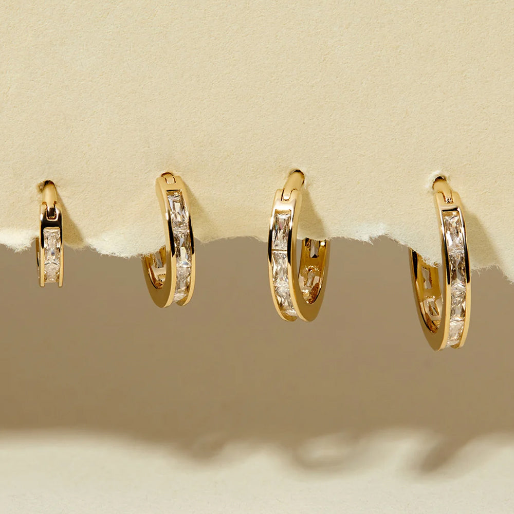 "Eternal" Hinge Ring / Clicker in Gold with White CZ's