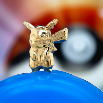 threadless: standing "Pikachu" End in Gold