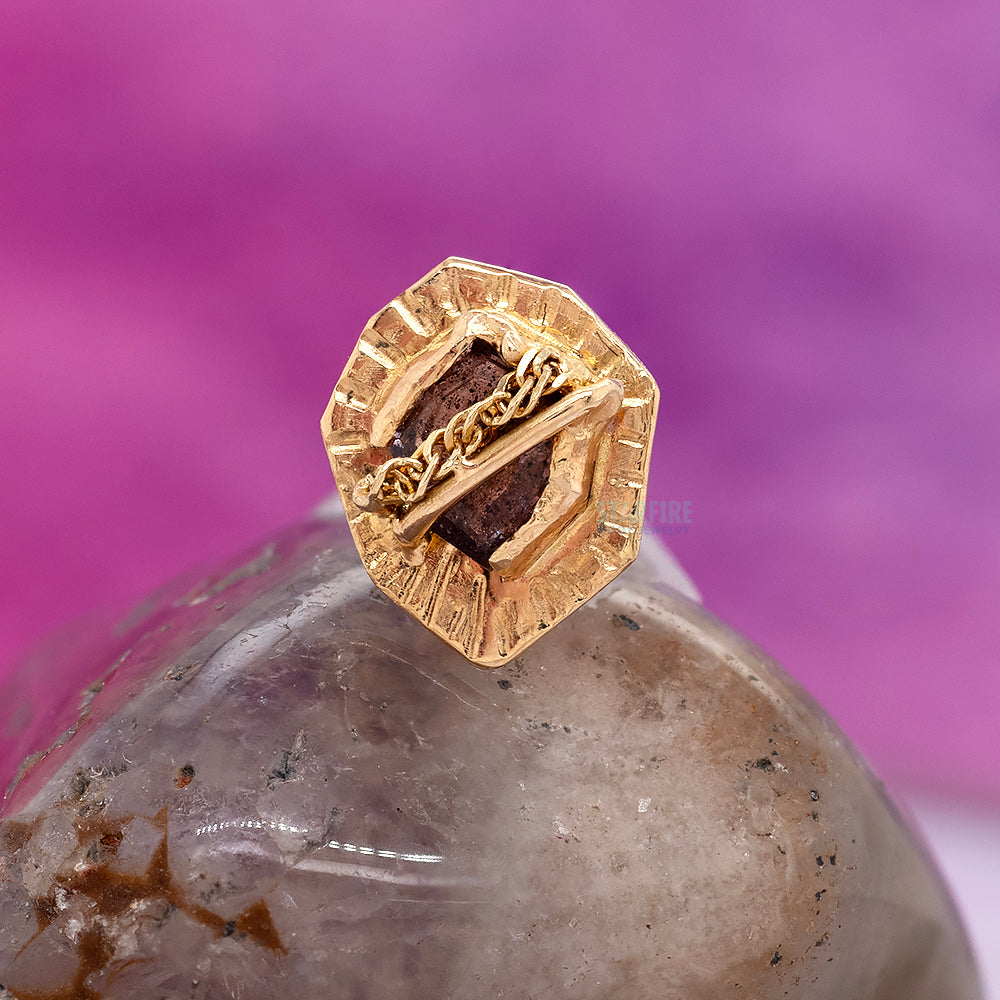 "Electric Avenue" Threaded End in Gold with Color Change Garnet