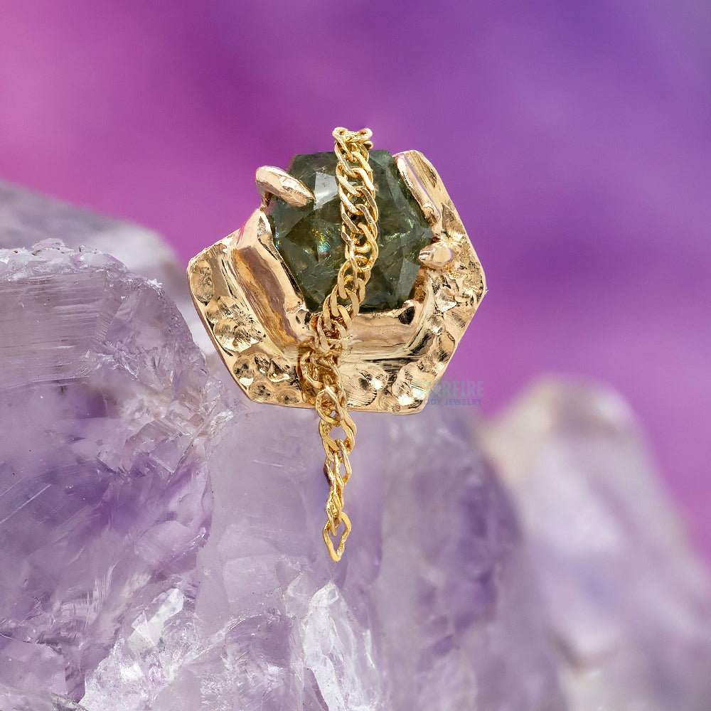 "Bigger than Kiss" Threaded End in Gold with Green Sapphire