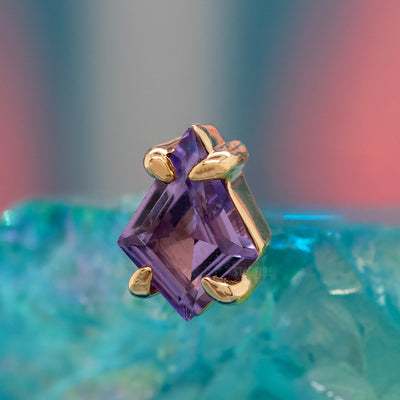 threadless: Claw Set Solitaire Freeform Sapphire End in Gold