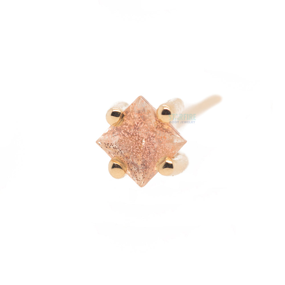 Prong-Set Princess-Cut Oregon Sunstone ON AXIS Nostril Screw in Gold