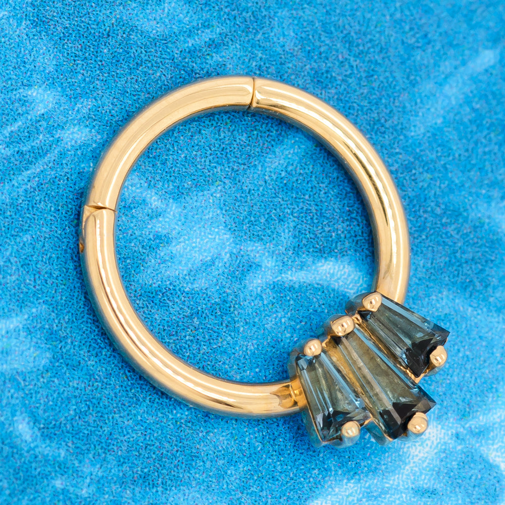 "Oceane 3" Hinge Ring in Gold with London Blue Topaz'