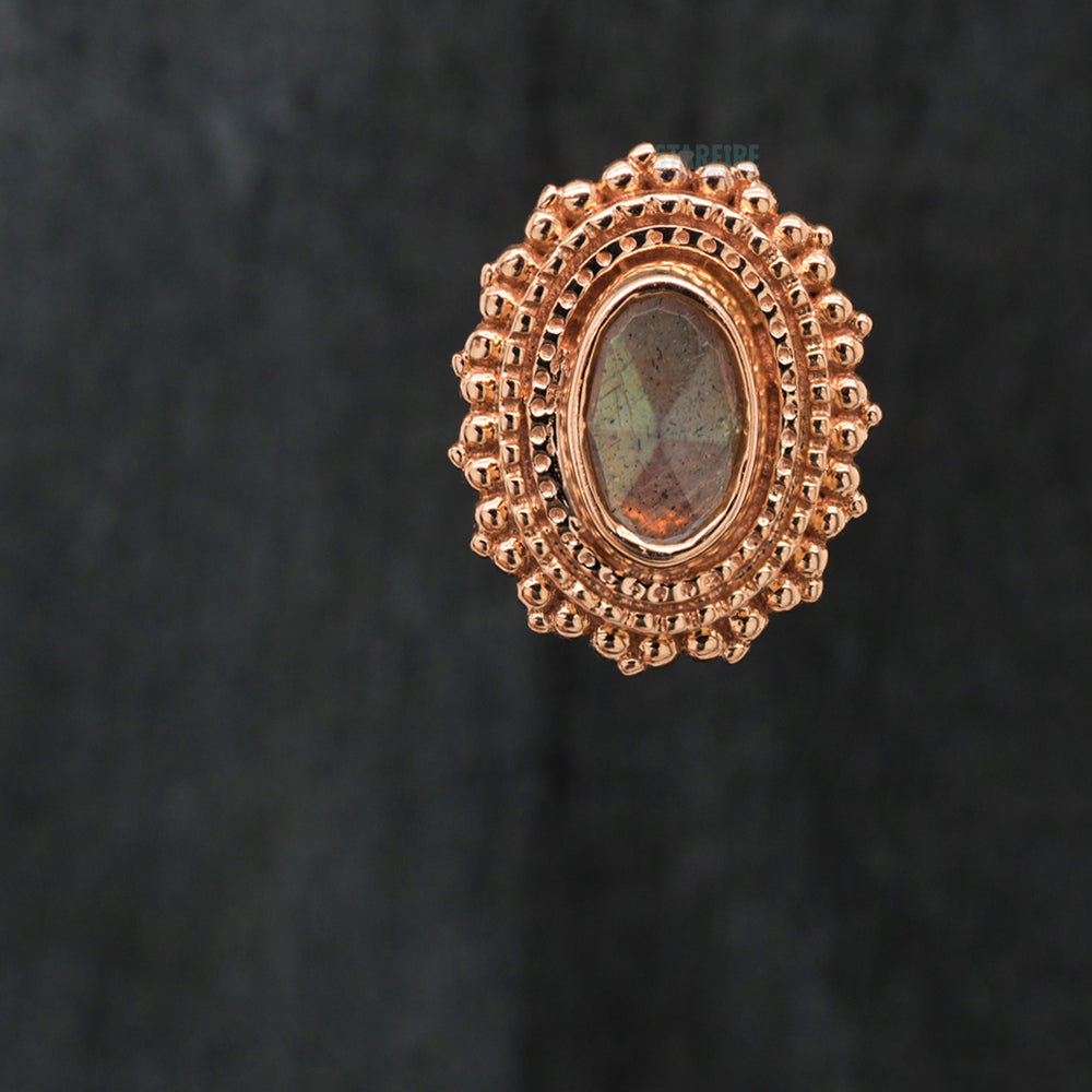Afghan Oval Threaded End in Gold with Rose Cut Labradorite