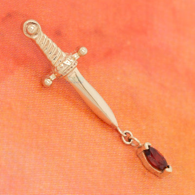 "Kiss of Death" Threaded End in Gold with Single Garnet