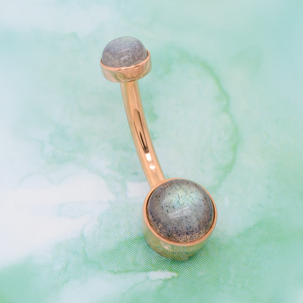 Bezel-set Stone Cabochon Navel Curve in Gold with Labradorite