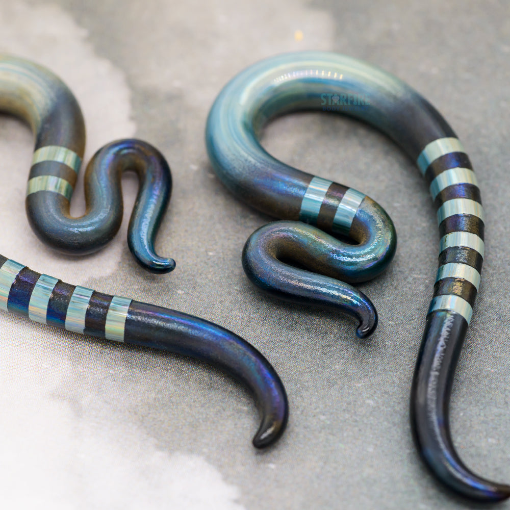 Glass Mini River Snakes - Textured Green Pearl