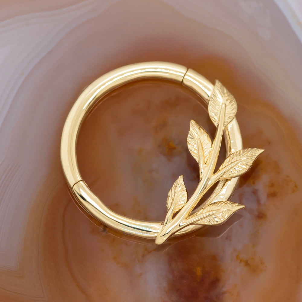 "Terra" Hinge Ring / Clicker in Gold